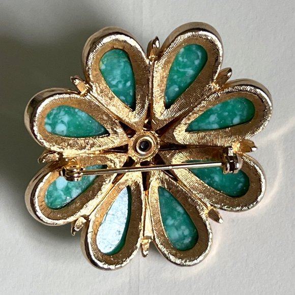 Vintage Peking Glass Cabochon Gold Tone Floral Flower Brooch Pin - Picture 2 of 2